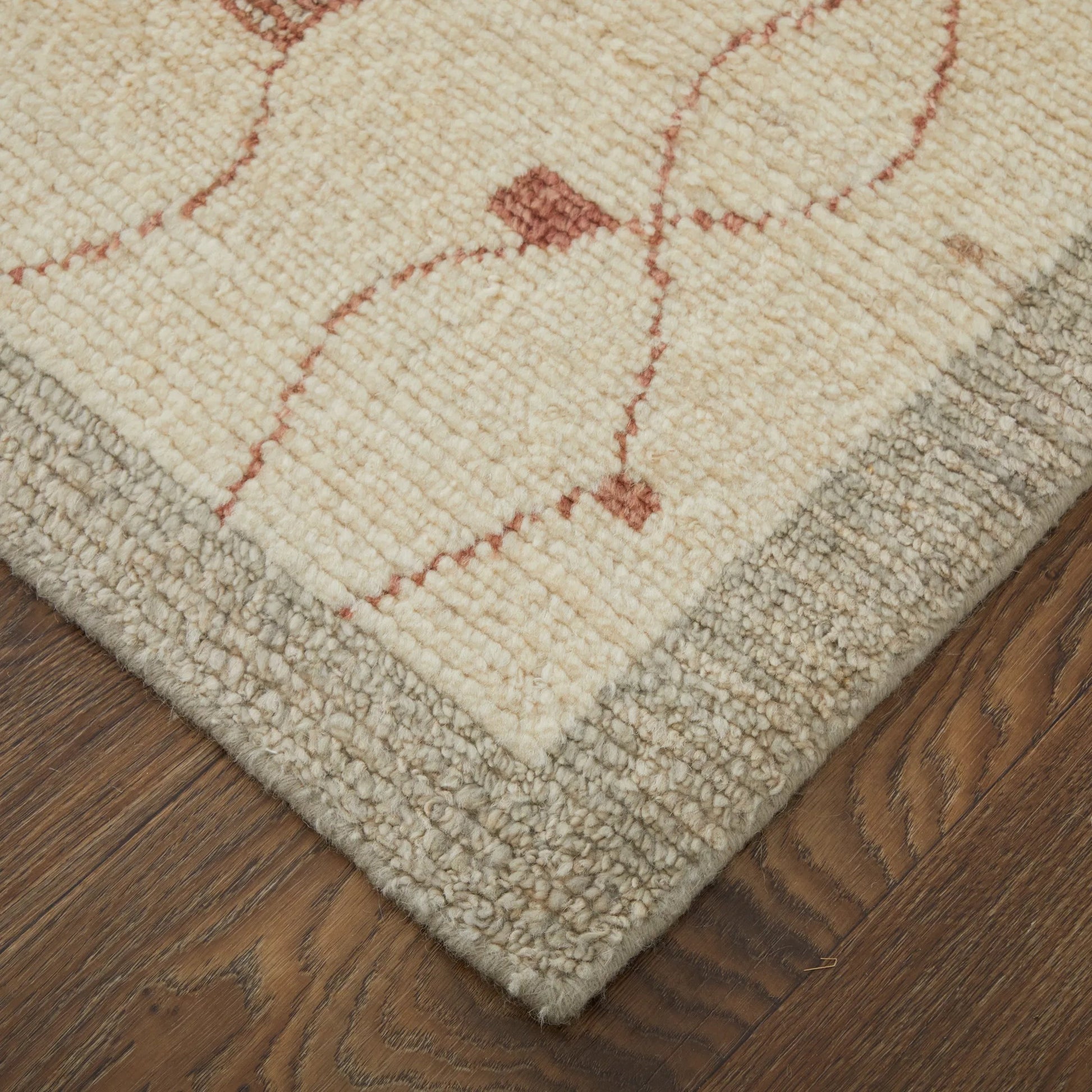 Kasbah Diamond Rug - KAS69G3F by Feizy in tan, gray, red. Made from wool in a unique style.