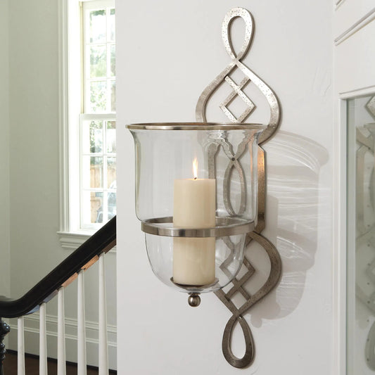 Grand Fret Hurricane by Global Views. Made from iron, glass in a transitional style.