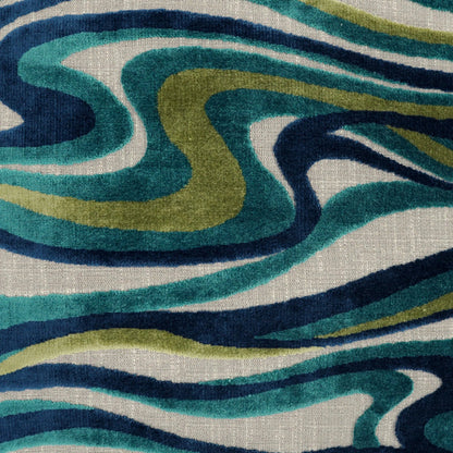 Sway Pillow by DV Kap Home. Made from 48% viscose, 32% cotton, 20% polyester in a transitional style.