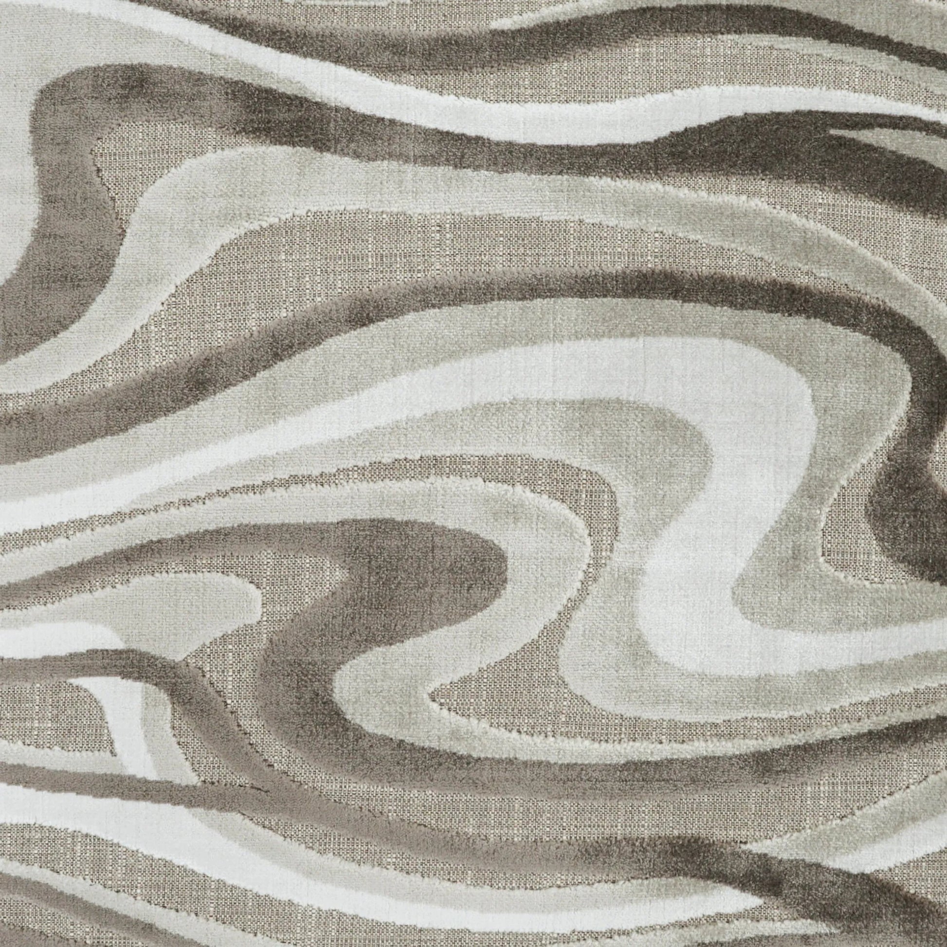 Sway Pillow by DV Kap Home. Made from 48% viscose, 32% cotton, 20% polyester in a transitional style.