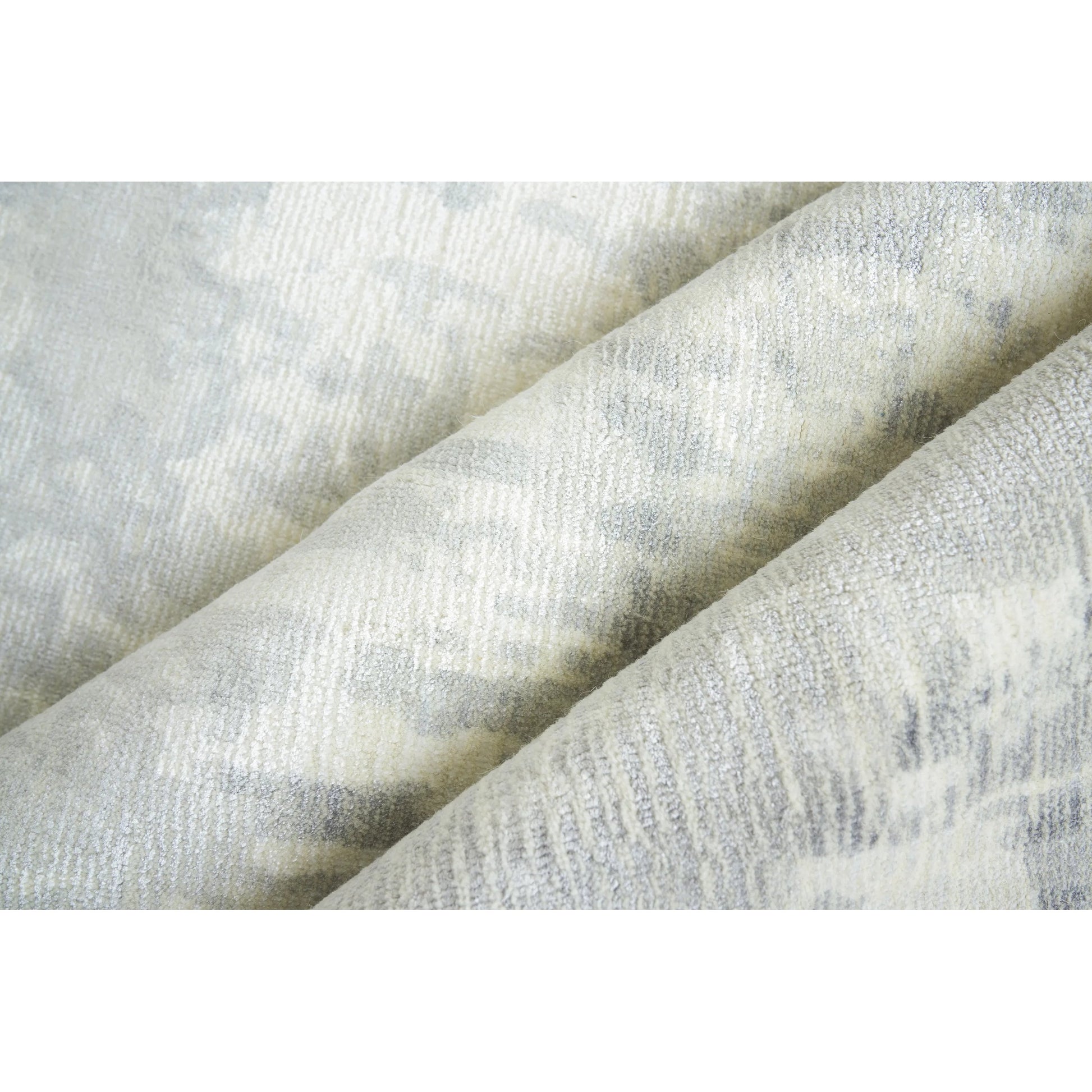 Murano Rug by Exquisite Rugs. Made from wool, bamboo silk in a unique style.