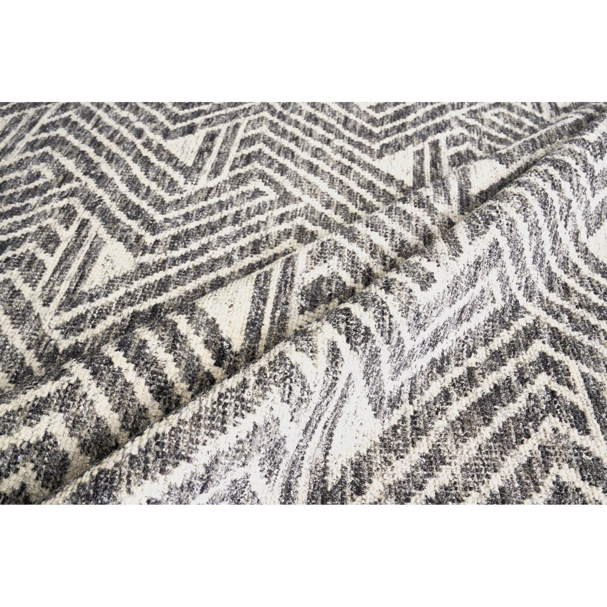 Eaton Rug by Exquisite Rugs. Made from wool, bamboo silk in a unique style.