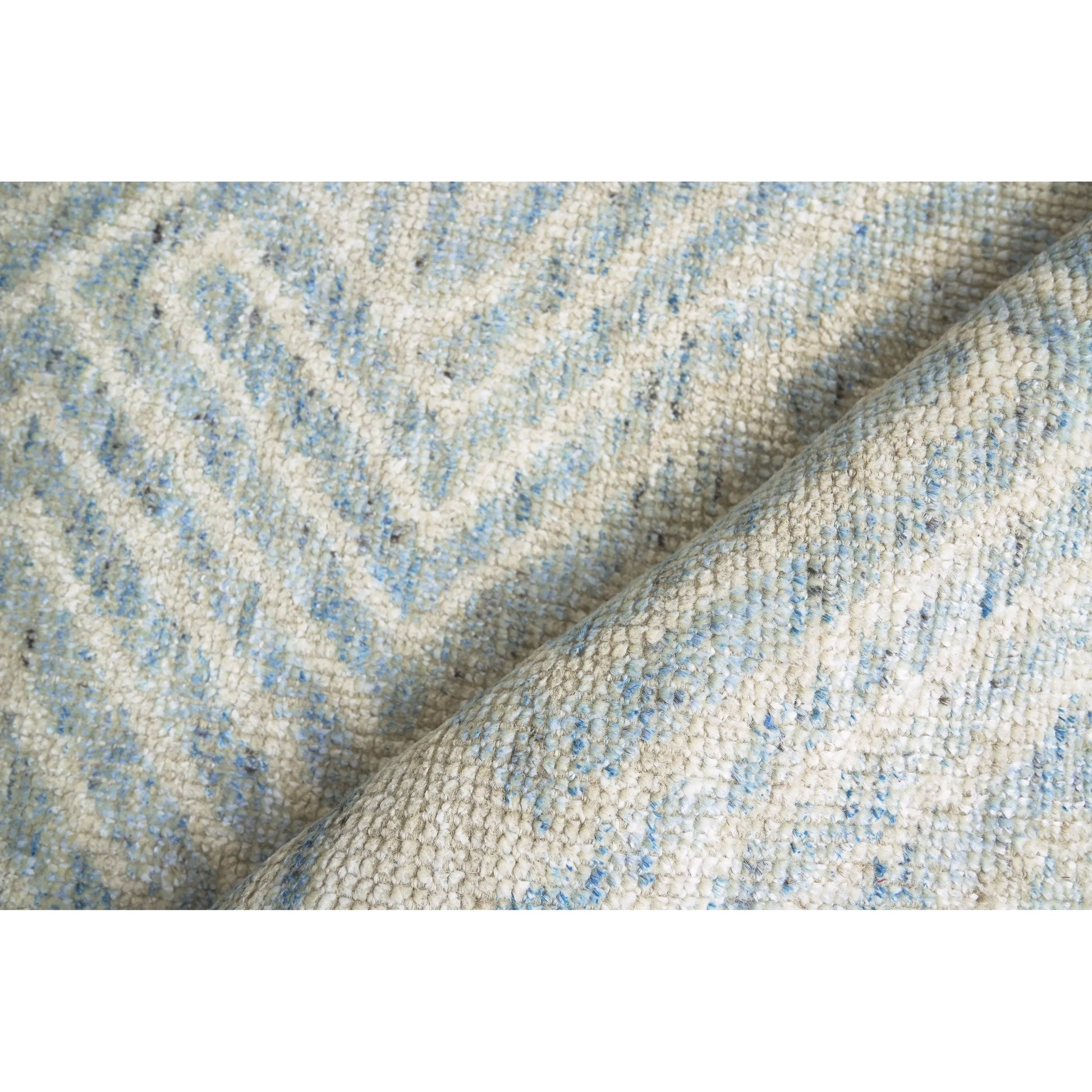 Eaton Rug by Exquisite Rugs. Made from wool, bamboo silk in a unique style.