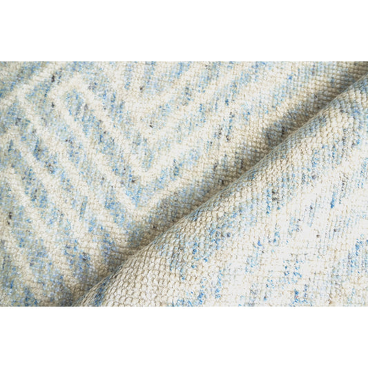 Eaton Rug - Ivory, Blue by Exquisite Rugs in ivory/blue. Made from ivory in a unique style.