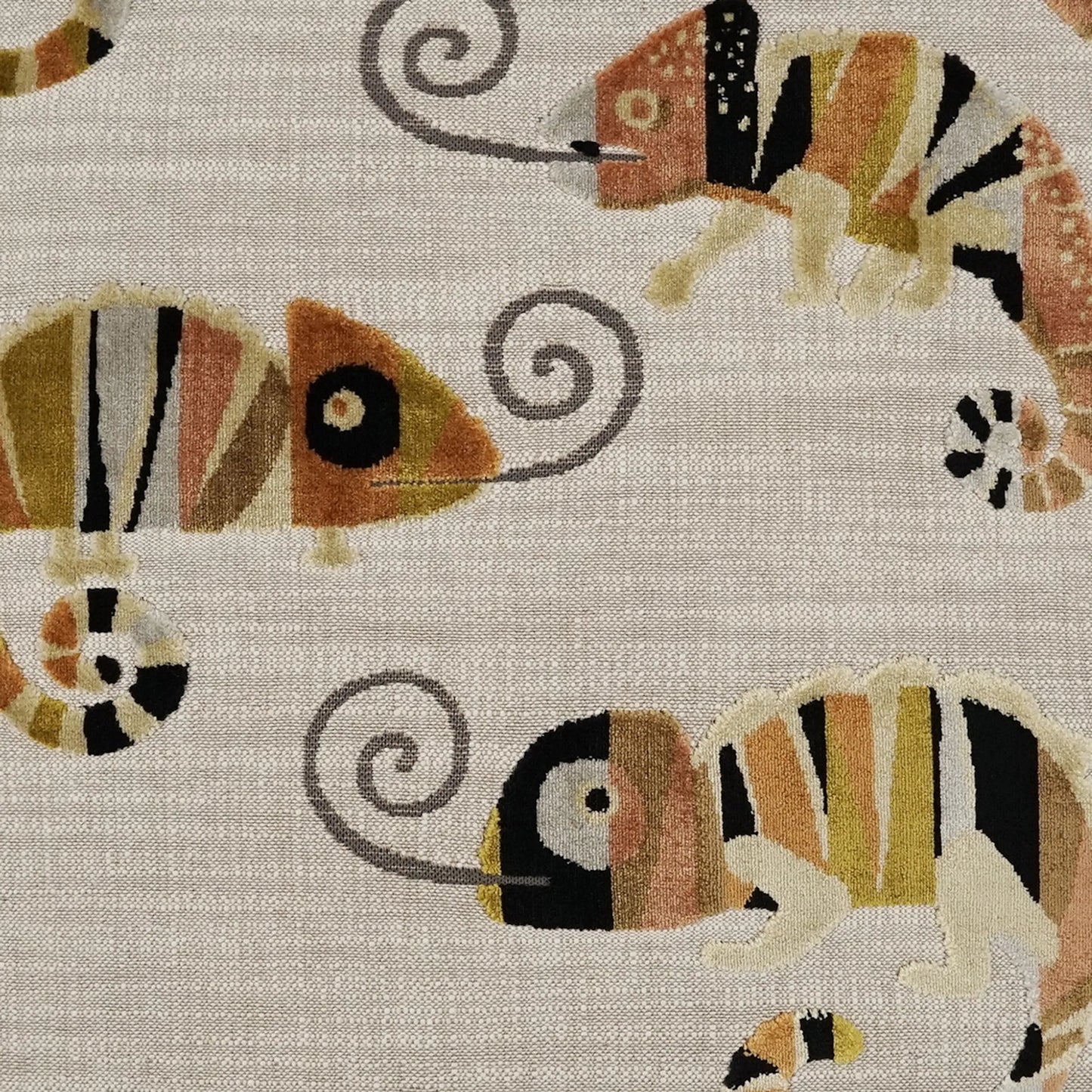 002 SI-2380809 | Closeup | Chameleon Pillow by DV Kap Home in beige. Made from 35% polyester, 29% viscose, 36% cotton in a eclectic & global style.
