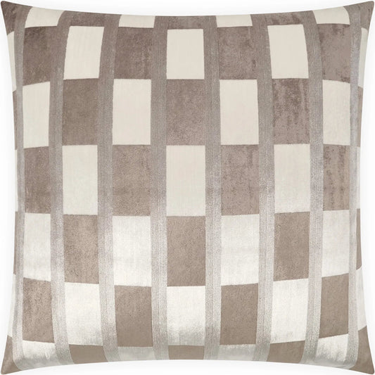 Root Pillow by DV Kap Home. Made from 79% polyester, 21% viscose in a unique style.