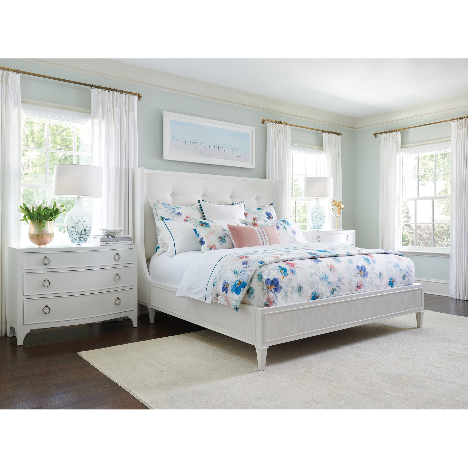 Fox River Bachelors Chest by Lexington in white. Made from unique in a cottage & farmhouse style.