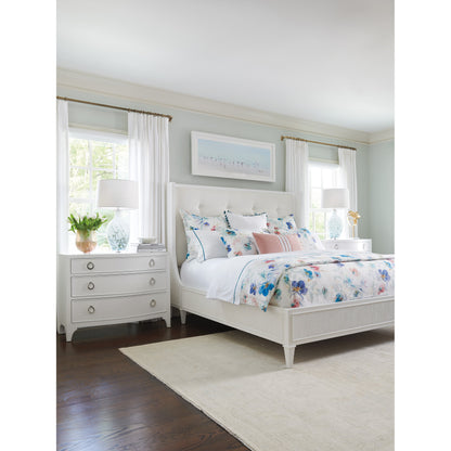 Arlington Platform Bed by Lexington. Made from unique in a modern style.
