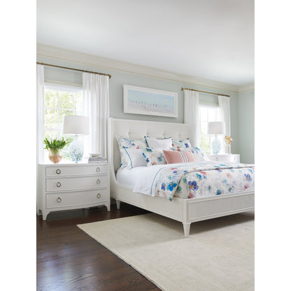 Fox River Bachelors Chest by Lexington in white. Made from unique in a cottage & farmhouse style.