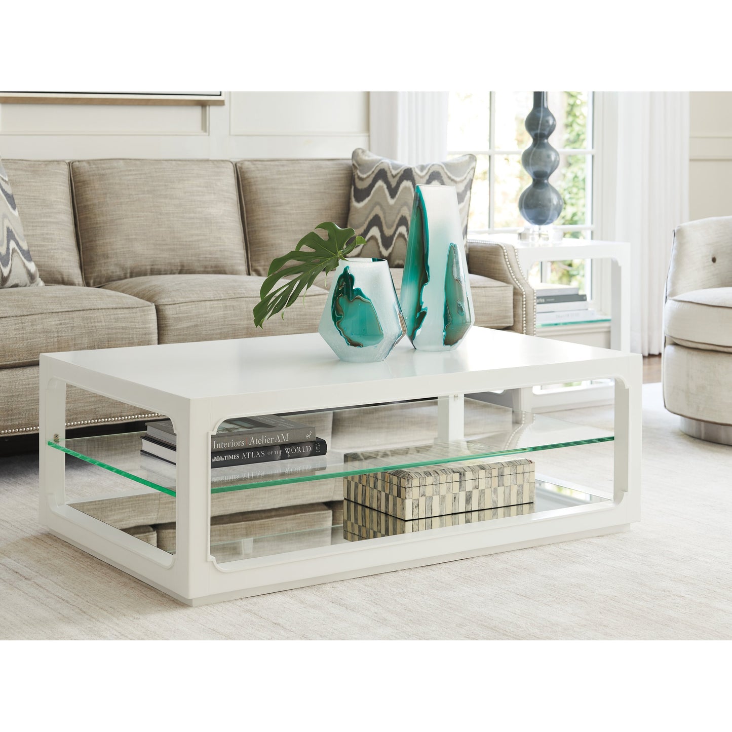004 SR-835385 | Lifestyle | Glenwood Cocktail Table by Lexington in white. Made from unique in a transitional style.