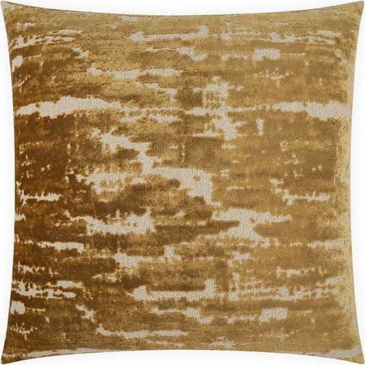 Arundel Pillow by DV Kap Home. Made from 55% polyester, 45% viscose in a unique style.
