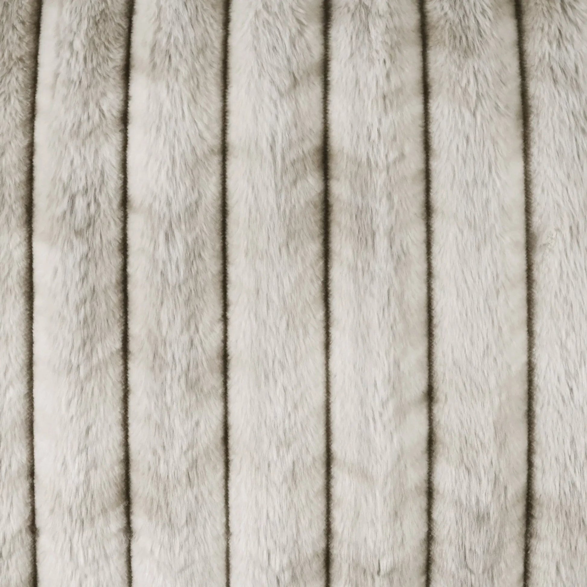 Summit Pillow by DV Kap Home. Made from 100% polyester in a unique style.