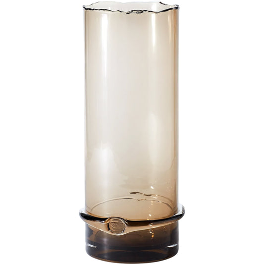 Intaglio Hurricane by Global Views. Made from glass in a transitional style.