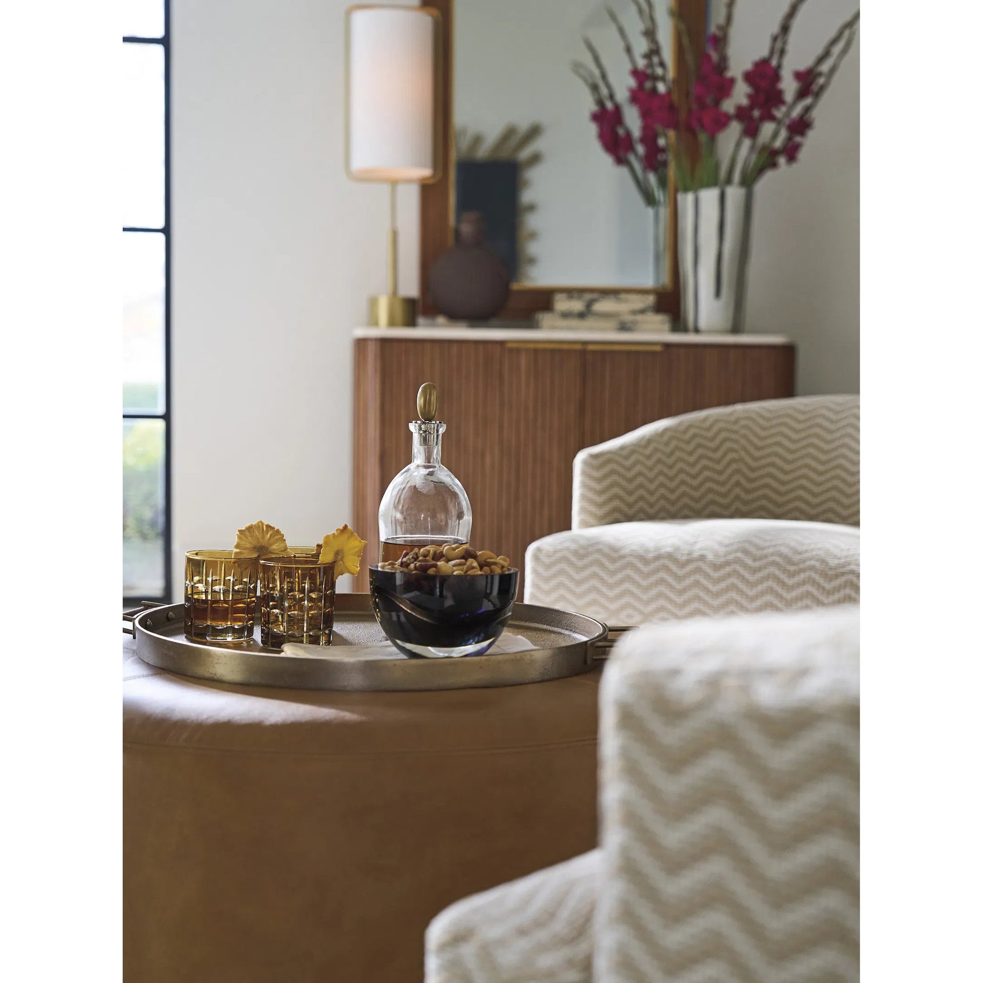 Avenida Hall Chest by Lexington. Made from unique in a transitional style.
