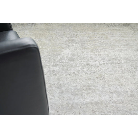 Fine Pure Silk 4222 Rug by Exquisite Rugs in silver, ivory. Made from silk in a unique style.