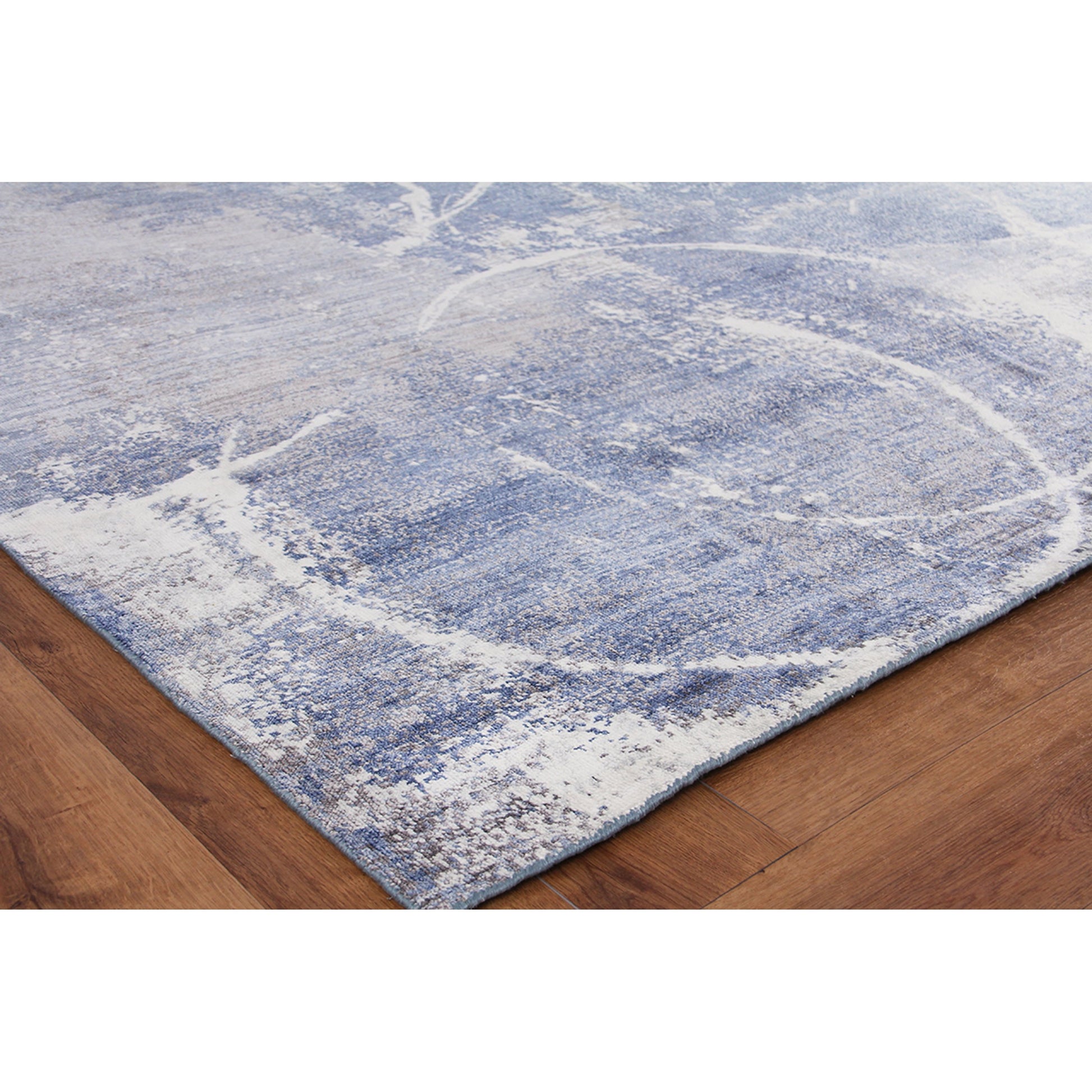 Fine Pure Silk 4225 Rug by Exquisite Rugs in blue, gray, ivory. Made from silk in a unique style.