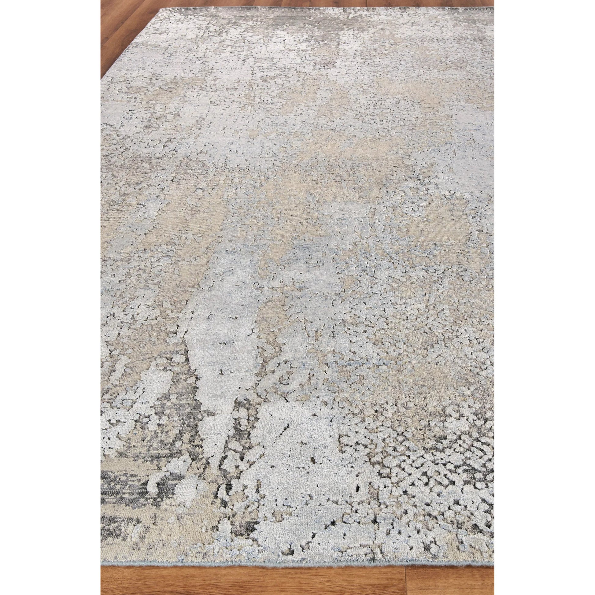 Fine Pure Silk Rug V by Exquisite Rugs in gray, beige. Made from silk in a unique style.