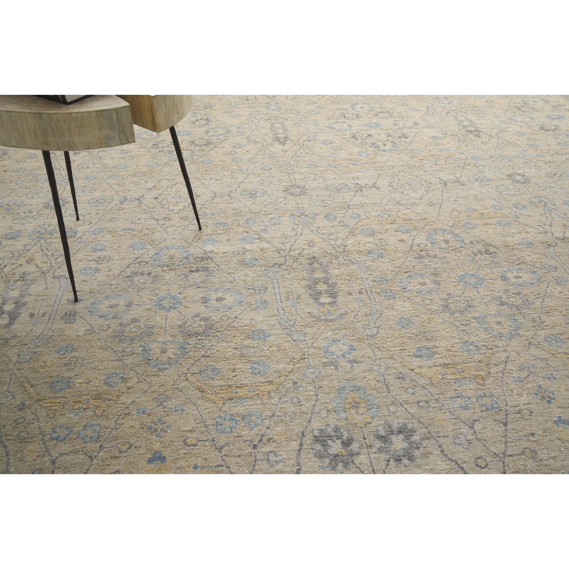 Harper Rug by Exquisite Rugs in beige, light blue. Made from new zealand wool in a unique style.