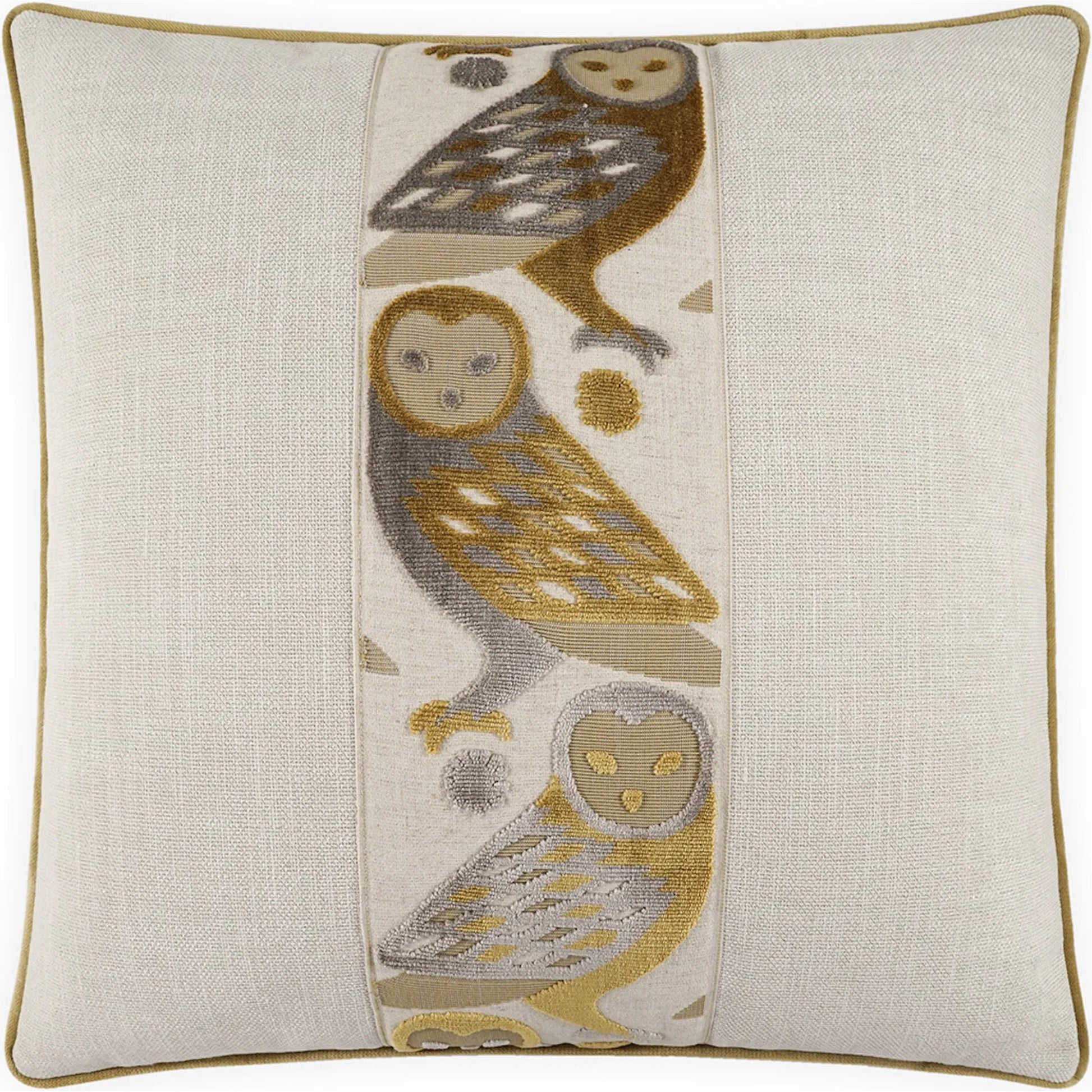 Otus Pillow by DV Kap Home. Made from base: 100% polyester in a rustic style.