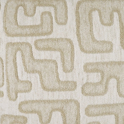 Bantu Pillow by DV Kap Home. Made from 46% acrylic, 26% polyester, 23% cotton, 5% linen in a eclectic & global style.