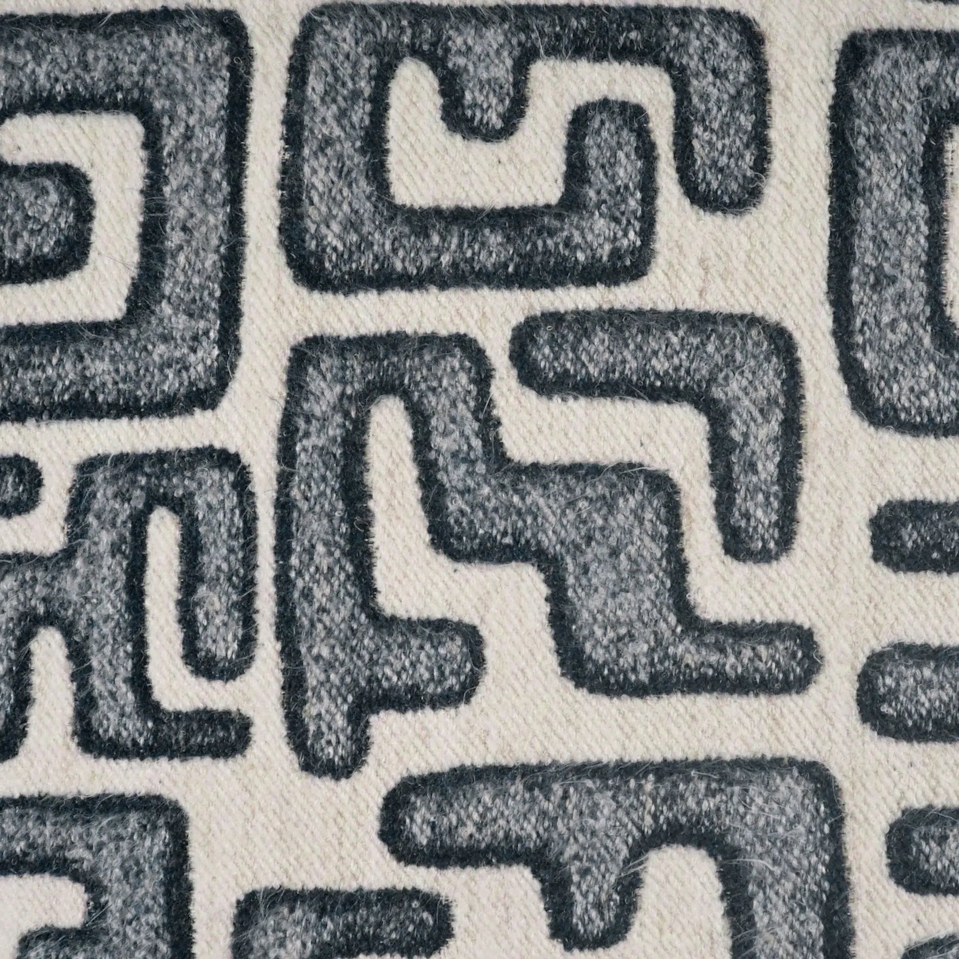 Bantu Pillow by DV Kap Home. Made from 46% acrylic, 26% polyester, 23% cotton, 5% linen in a eclectic & global style.