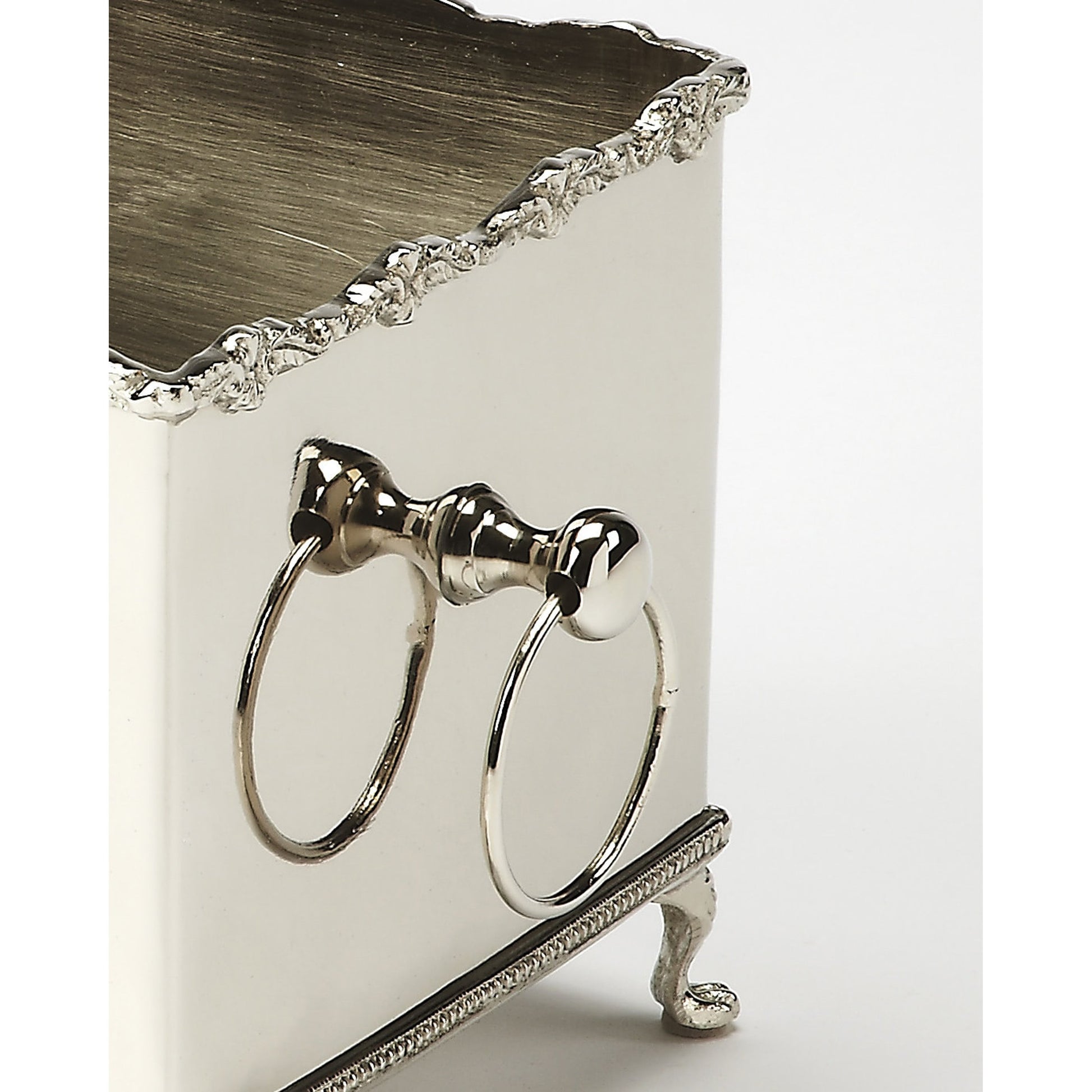 Cascio Planter by Butler Specialty Company in silver and hors d'oeuvres. Made from brass in a traditional style.