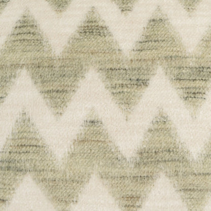 Leonne Pillow by DV Kap Home. Made from 67% polyacrylic, 16% polyester, 17% cotton in a transitional style.