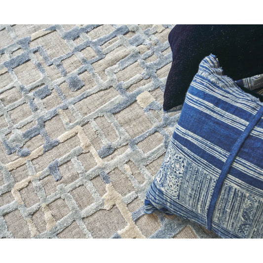 Vista 4338 Rug by Exquisite Rugs in gray, blue. Made from wool, bamboo silk in a unique style.