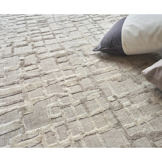 Vista 4341 Rug by Exquisite Rugs in beige. Made from wool, bamboo silk in a unique style.