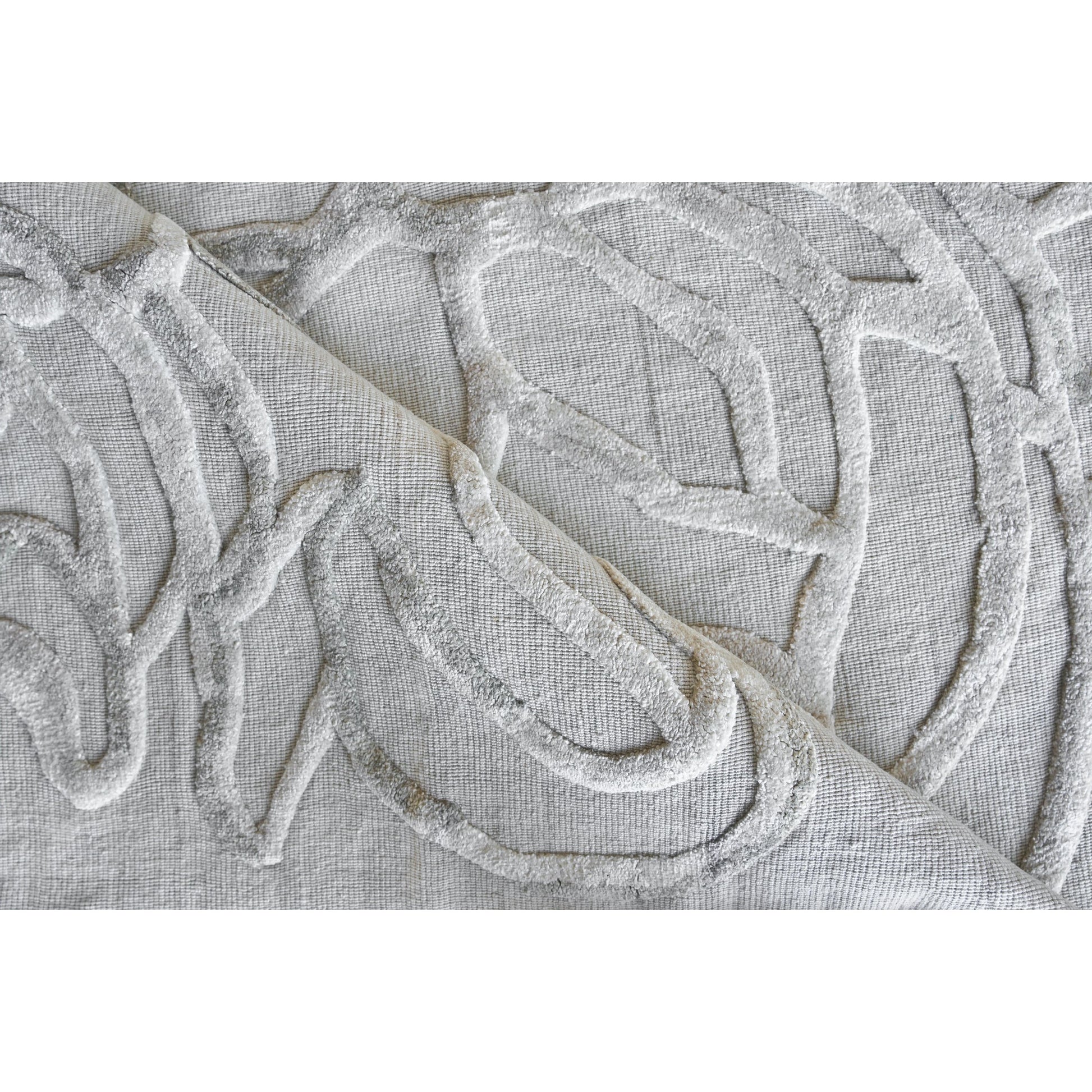 Goudy 4349 Rug by Exquisite Rugs in ivory, beige. Made from wool, bamboo silk in a unique style.