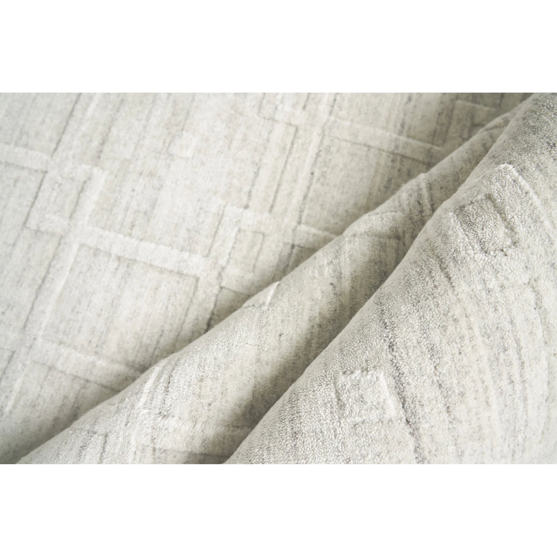 Castelli Rug by Exquisite Rugs. Made from bamboo silk, wool in a unique style.