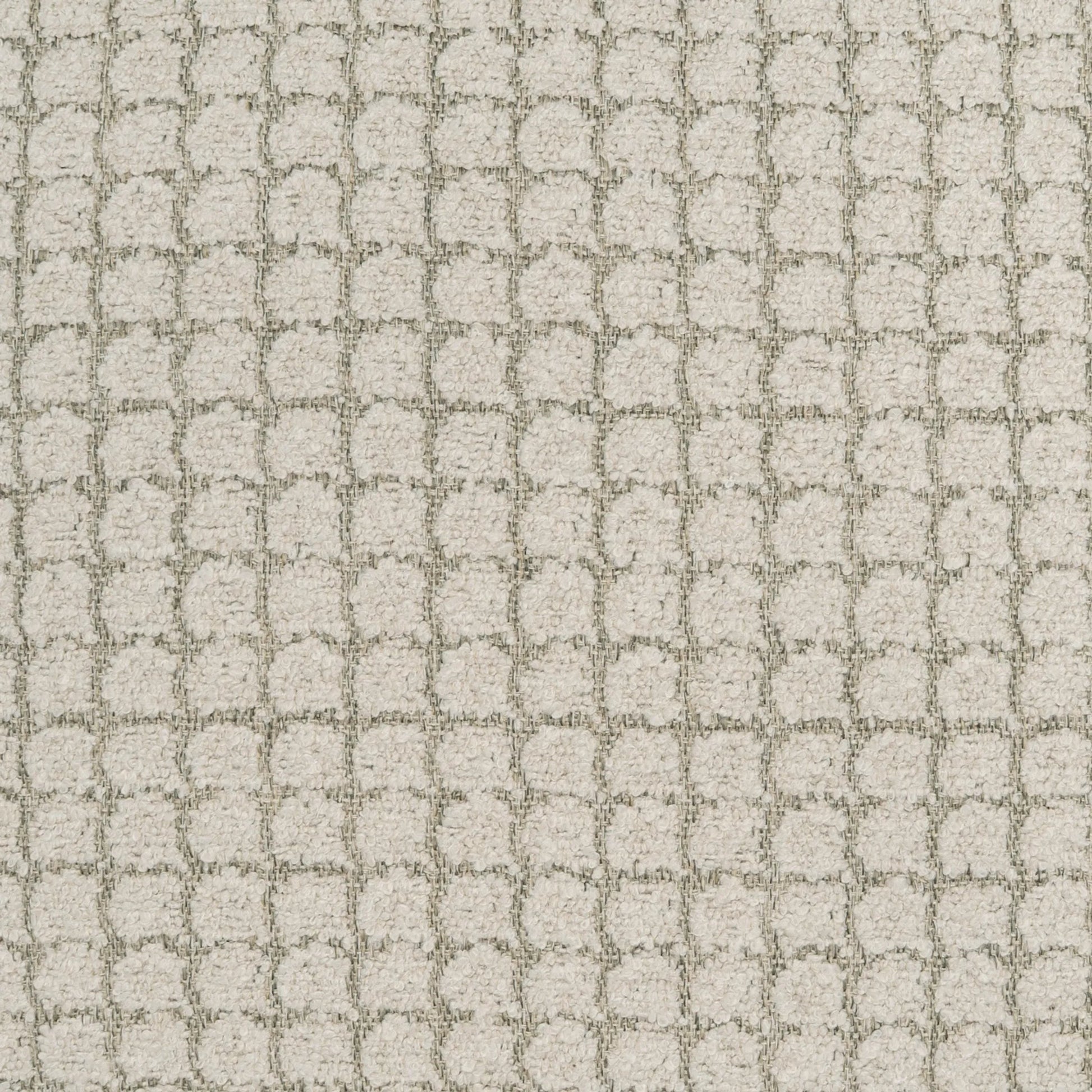 Maje Pillow by DV Kap Home. Made from 84% polyester, 16% cotton in a transitional style.