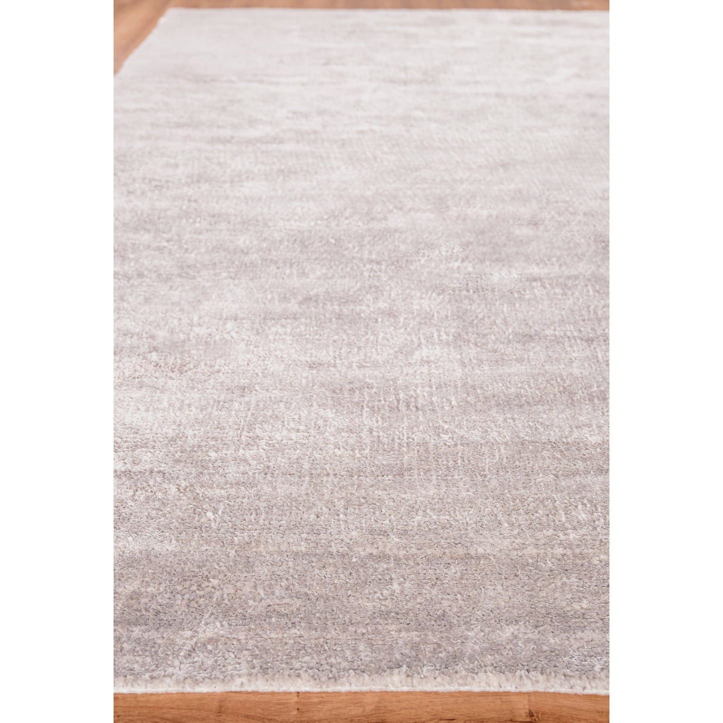 003 SI-1829366,SI-1829367,SI-1829368,SI-1829369 | Closeup | Plush Rug - Light Silver by Exquisite Rugs in light silver. Made from bamboo silk, mohair in a unique style.