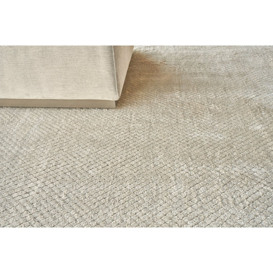 Pearl 4419 Rug by Exquisite Rugs in beige. Made from bamboo silk in a unique style.