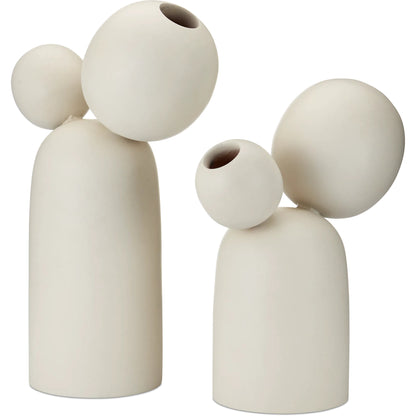 Ensemble Object Set by Currey and Company in ivory. Made from wood in a modern style.