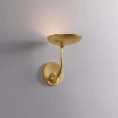 Taormina Wall Sconce by Hudson Valley in vintage gold leaf. Made from iron in a modern style.