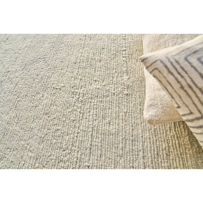 Merino Wool 4524 Rug by Exquisite Rugs in light silver. Made from merino wool in a unique style.