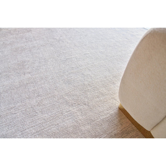Tangaro 4525 Rug by Exquisite Rugs in light silver. Made from bamboo silk, banana silk in a unique style.