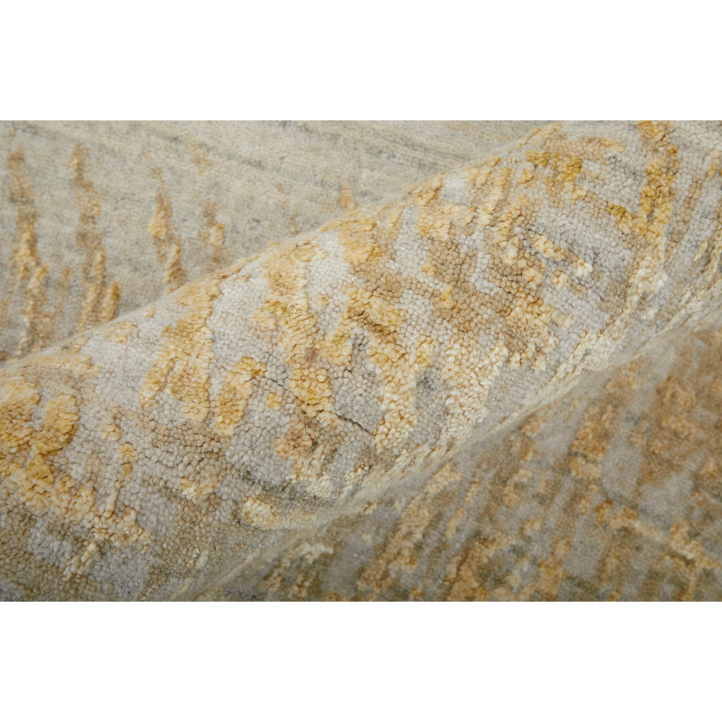 002 SI-2158800,SI-2158801,SI-2158802,SI-2158803,SI-2158804,SI-2158805,SI-2158806,SI-2158807 | Closeup | Eastfield Rug - EAS69FRF by Feizy in yellow, ivory, gold. Made from viscose, wool in a unique style.