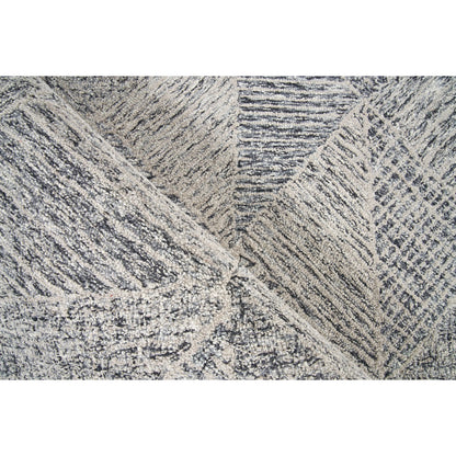Caprice 4760 Rug by Exquisite Rugs in black, silver. Made from new zealand wool in a unique style.