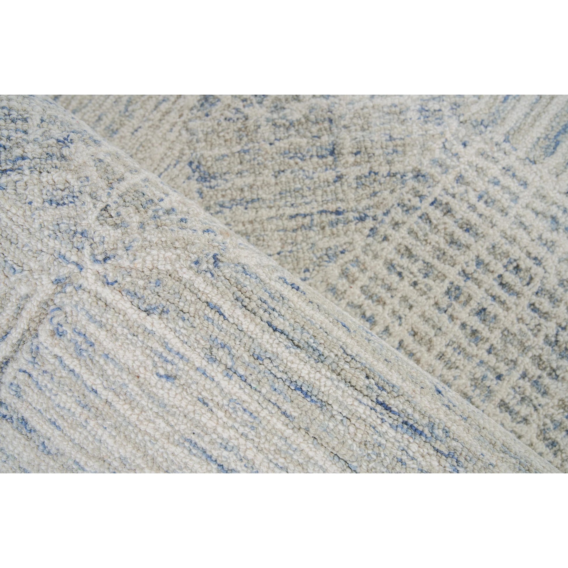 Caprice 4761 Rug by Exquisite Rugs in light blue, ivory. Made from new zealand wool in a unique style.
