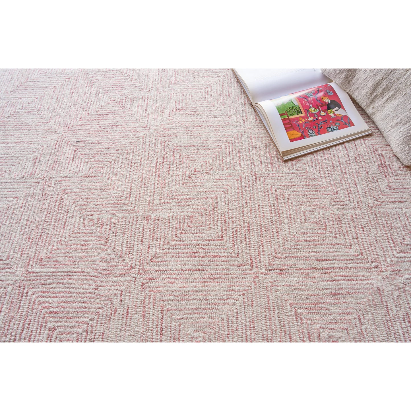 005 SI-2384256,SI-2384257 | Additional Silo | Caprice 4772 Rug by Exquisite Rugs in pink, ivory. Made from new zealand wool in a unique style.