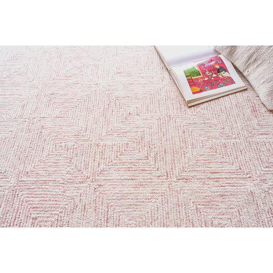Caprice 4772 Rug by Exquisite Rugs in pink/ivory. Made from ivory in a unique style.
