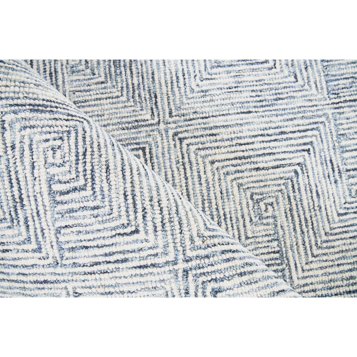 004 SI-1827578,SI-1827579,SI-1827580,SI-1827581,SI-1827582,SI-1827583 | Closeup | Caprice 4774 Rug by Exquisite Rugs in blue, ivory. Made from new zealand wool in a unique style.