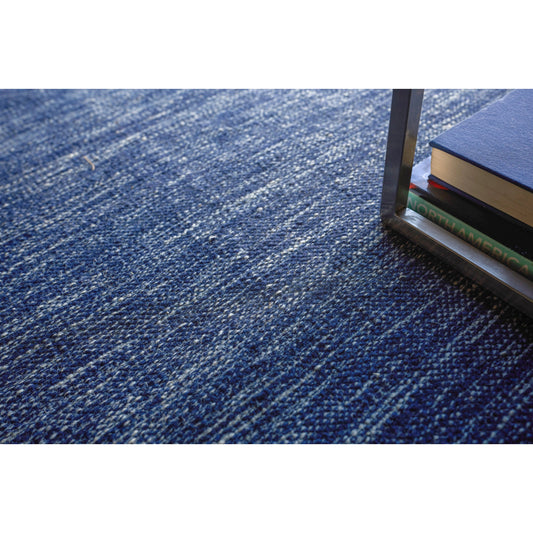 Chelsea 4795 Rug by Exquisite Rugs in navy. Made from new zealand wool in a unique style.