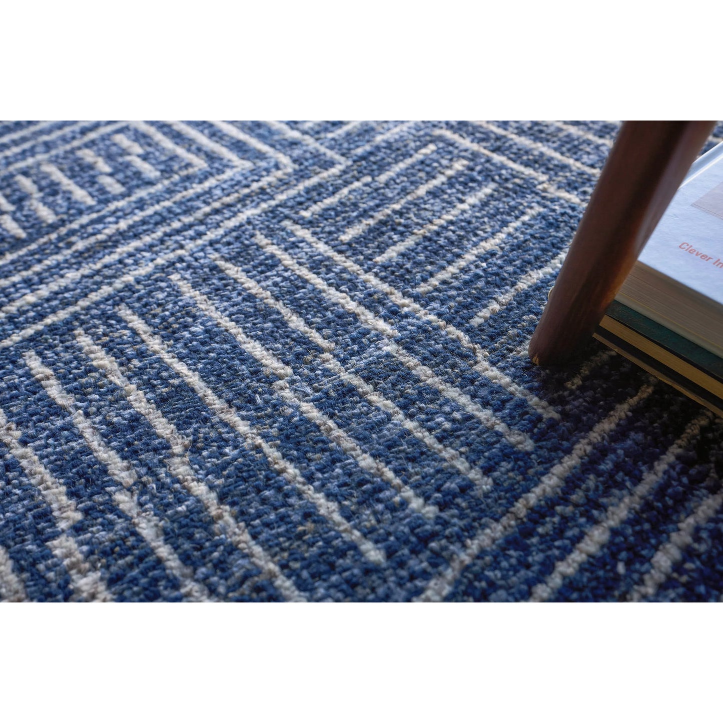 049 SI-2222150 | Lifestyle | Aldridge Rug by Exquisite Rugs. Made from wool, bamboo silk in a unique style.