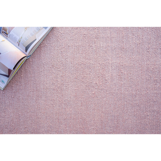 Kashmir 4855 Rug by Exquisite Rugs in light pink. Made from pet yarn in a unique style.