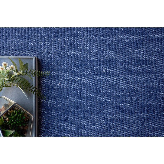 Loro 4859 Rug by Exquisite Rugs in navy. Made from pet yarn in a unique style.