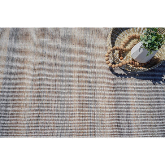 Lenzi 4861 Rug by Exquisite Rugs in gray, ivory. Made from pet in a unique style.