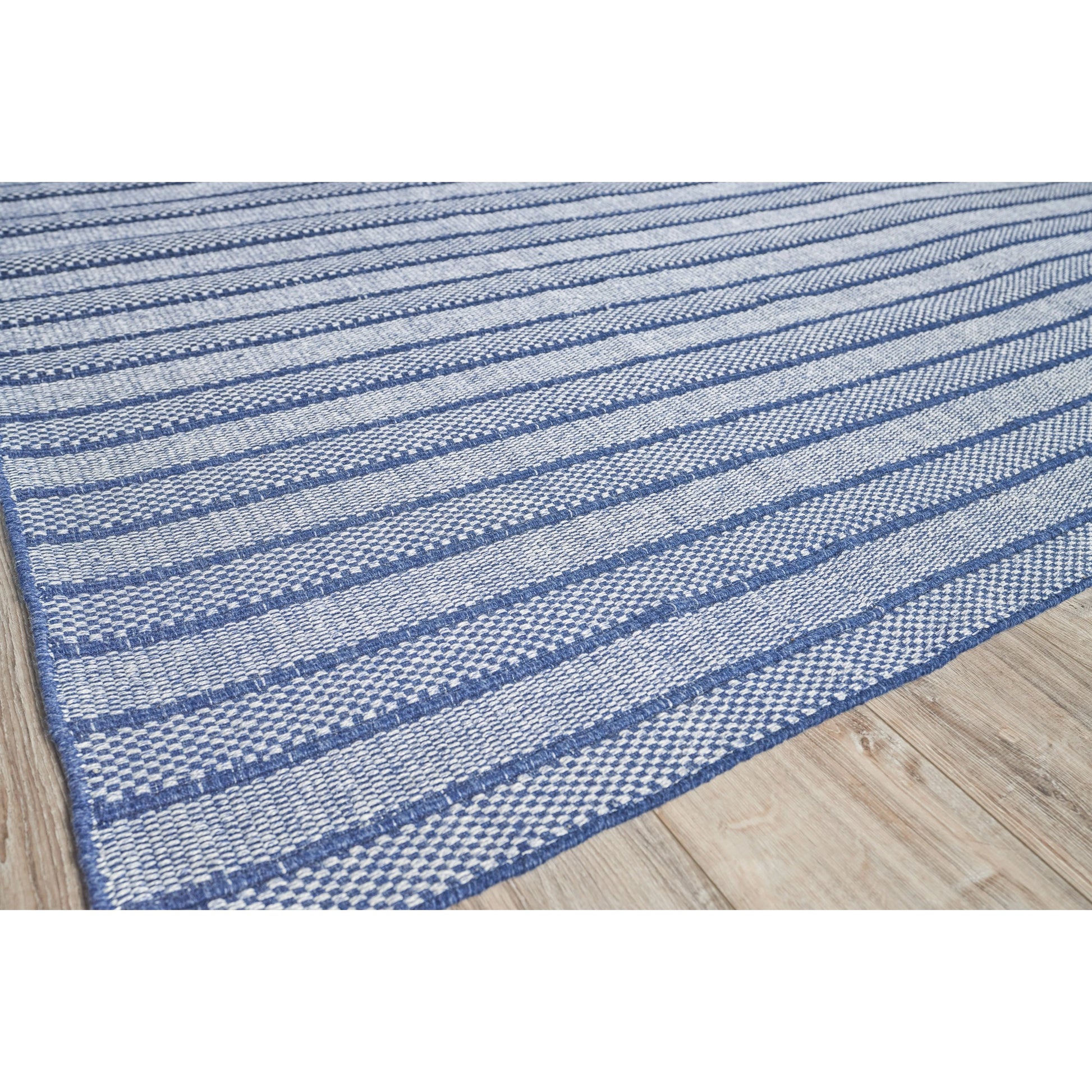 Nova Rug by Exquisite Rugs. Made from pet yarn in a unique style.